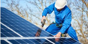 Installation Maintenance Panneaux Solaires Photovoltaïques à Feyt
